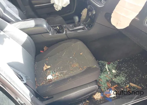 2015 Dodge Charger Se z USA, uszkodzony, nr VIN 2C3CDXFG4FH765977